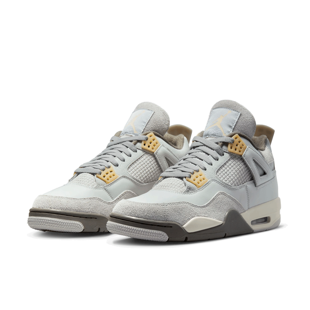AIR JORDAN 4 RETRO SE PHOTON DUST