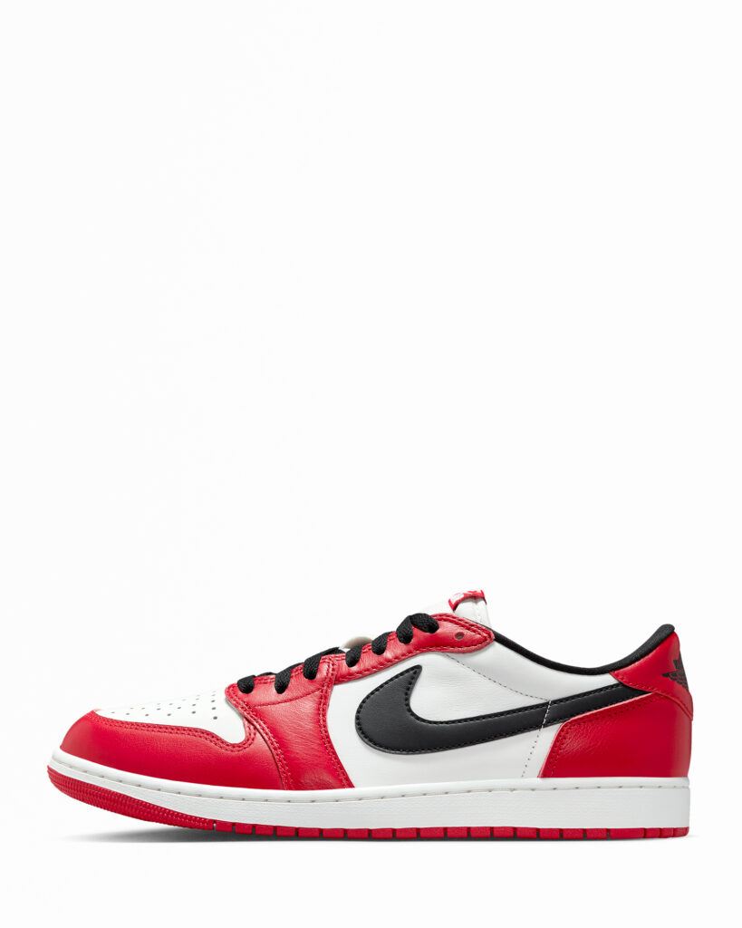 AIR JORDAN 1 RETRO LOW OG CHICAGO